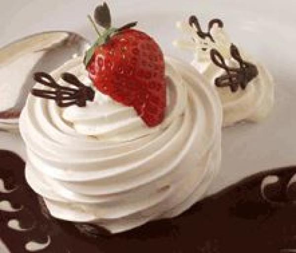 Meringues Picture of Meringues