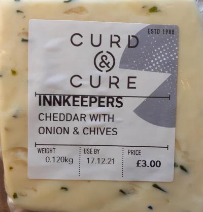 Picture of Cheese - Innkeepers Cheddar with Onion & Chives (Variable Quantity)