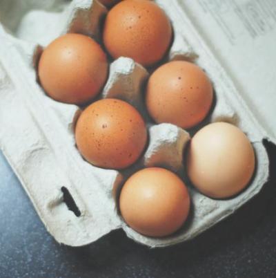 Eggs - 12 MEDIUM (Free Range) Picture of Eggs - 12 MEDIUM (Free Range)